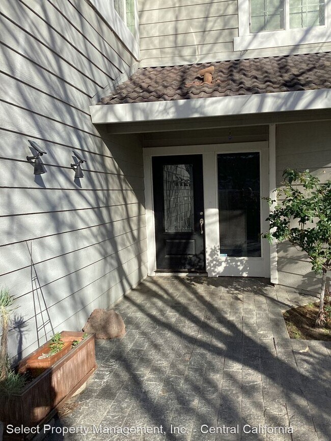 Photo - 3 br, 2 bath House - 3520 Regency Park Dr.