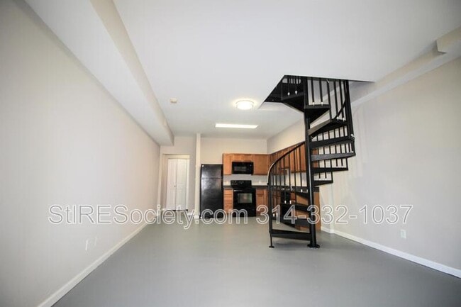 Photo - 7413-7415 S Broadway Unit B