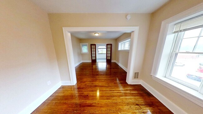 Photo - 96 Laburnam Crescent Unidad 3