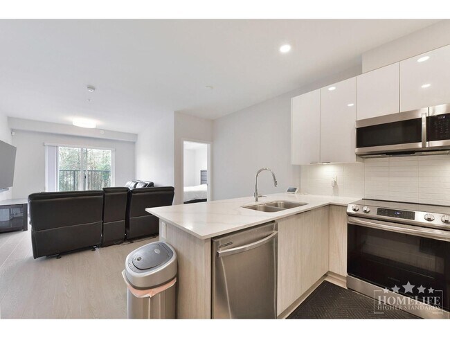 Photo - 5486-199A 199a St Unit 108