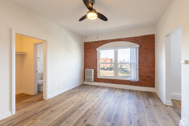 Interior Photo - Lexington Apartments