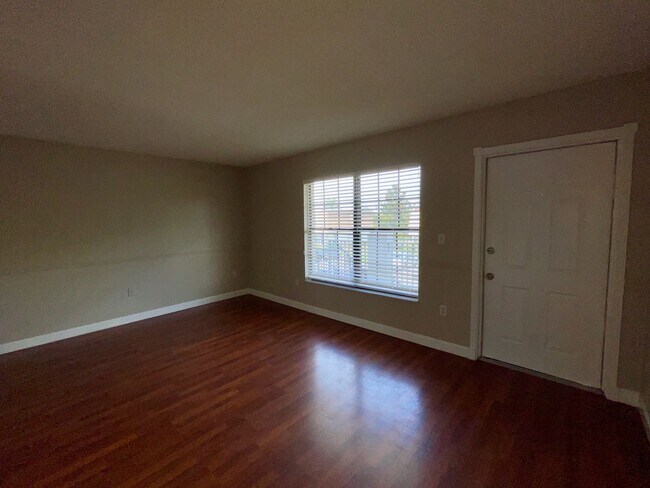 Photo - Charming 3-Bedroom, 2.5-Bath Townhome in Village Square Condominiums