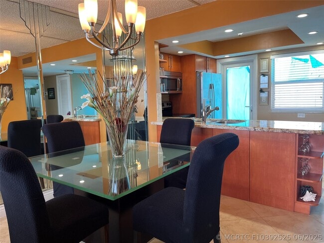 Building Photo - 201 N Ocean Blvd Unit 1106