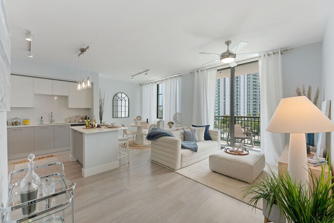 Photo - Marina del Sol