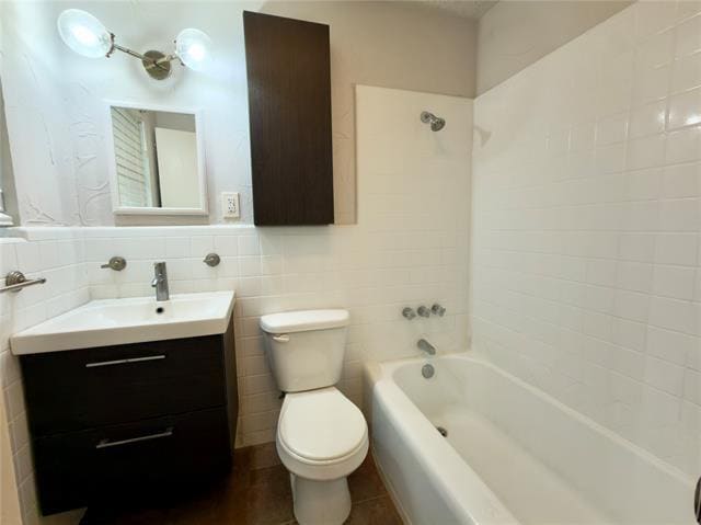 Photo - 6455 Waverly Way