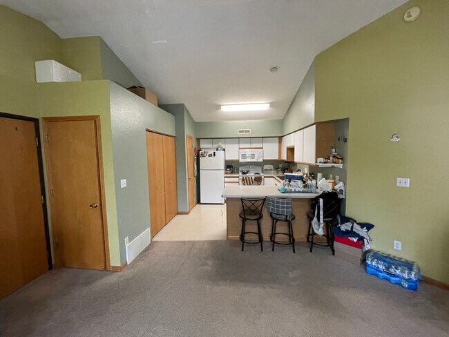 Photo - 2266 Holiday Rd