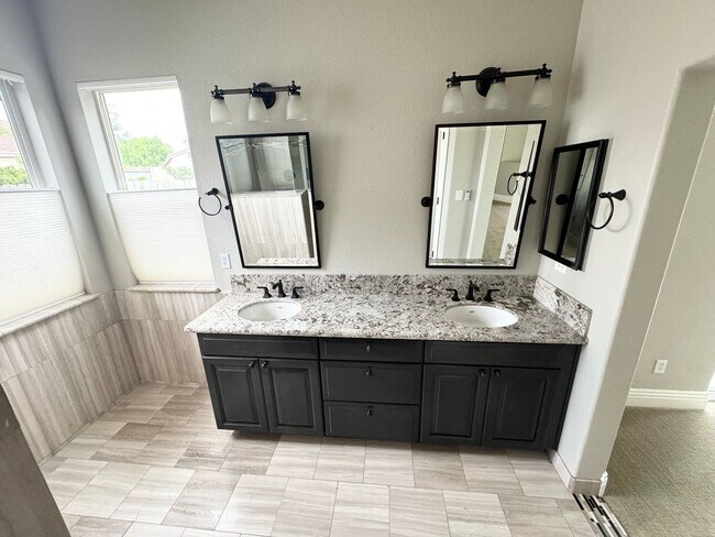 Photo - Beautiful Stylish South Reno Home