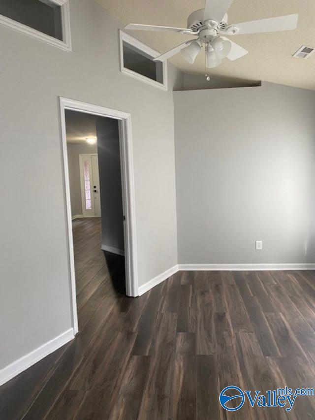 Photo - 222 Silverbreeze Ct