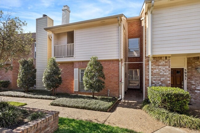 Building Photo - 5933 Woodway Place Ct