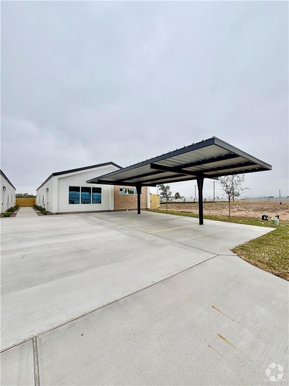 Building Photo - 605 Sparrow Rd Rental