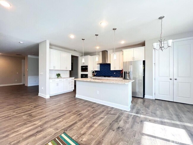 Photo - Luxury Townhome 3 bedroom 2855 Sq Ft for Rent