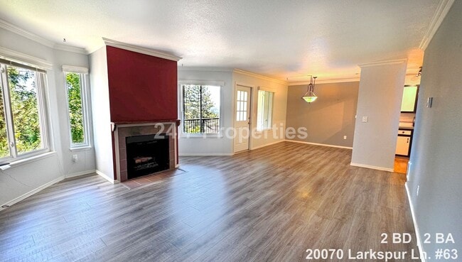 Building Photo - Lovely 2 BD | 2 BA Condo with Balcony - West Linn *Pet Friendly*