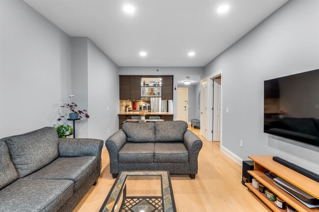 Photo - 10 Regent St Unit 511