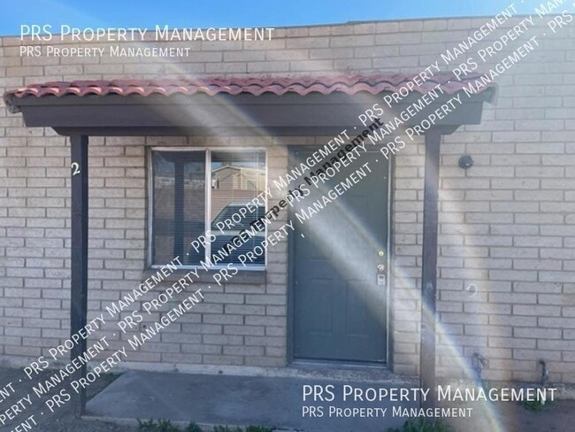 Photo - 461 W 16th Ave Apartamento Unidad 461 #2 W 16th Avenue