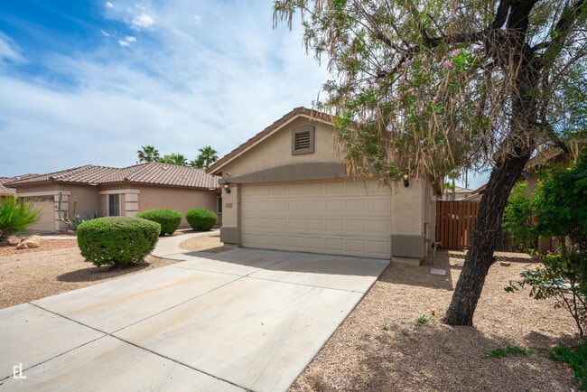 Photo - 12937 W Bloomfield Rd