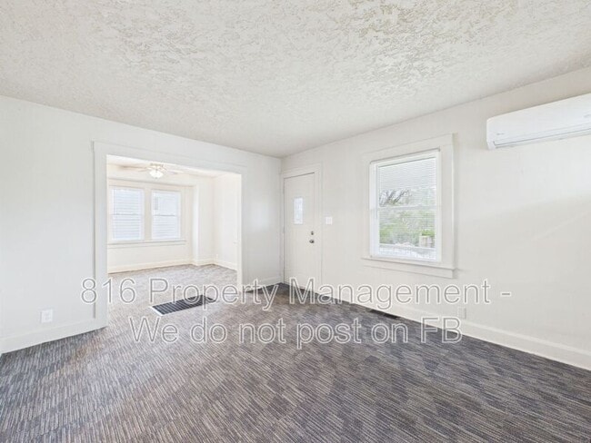 Photo - 4028 E 68th Terrace