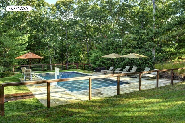 Photo - 28 Alewive Brook Rd