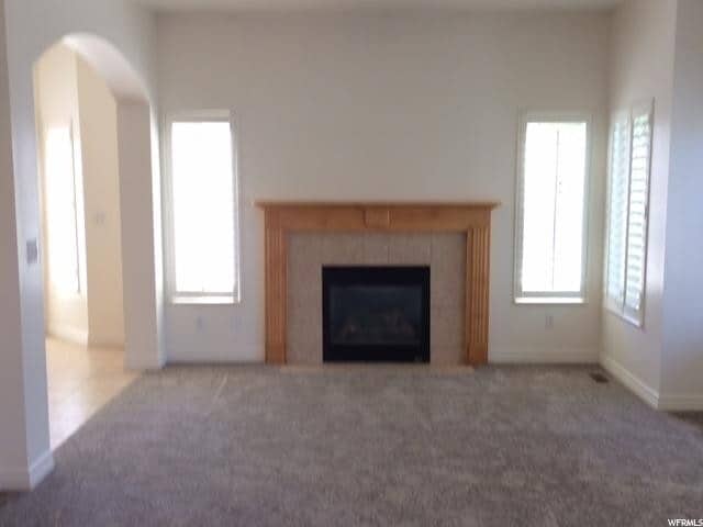 717 S Clearwater Ct