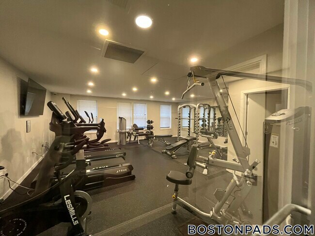 Photo - 100 Jersey St Unit 303