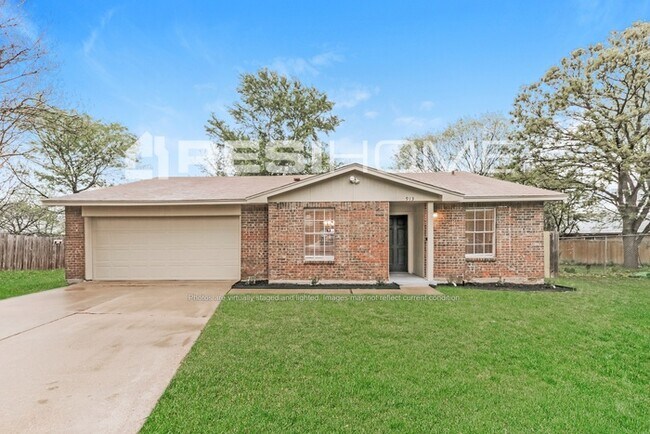 Photo - 913 Pepperidge Ct