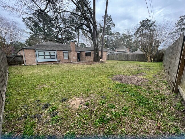 Photo - 14715 Spring Lake Dr