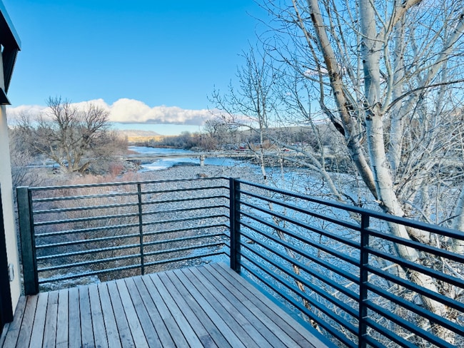 Photo - 1001 River Dr Unit 200