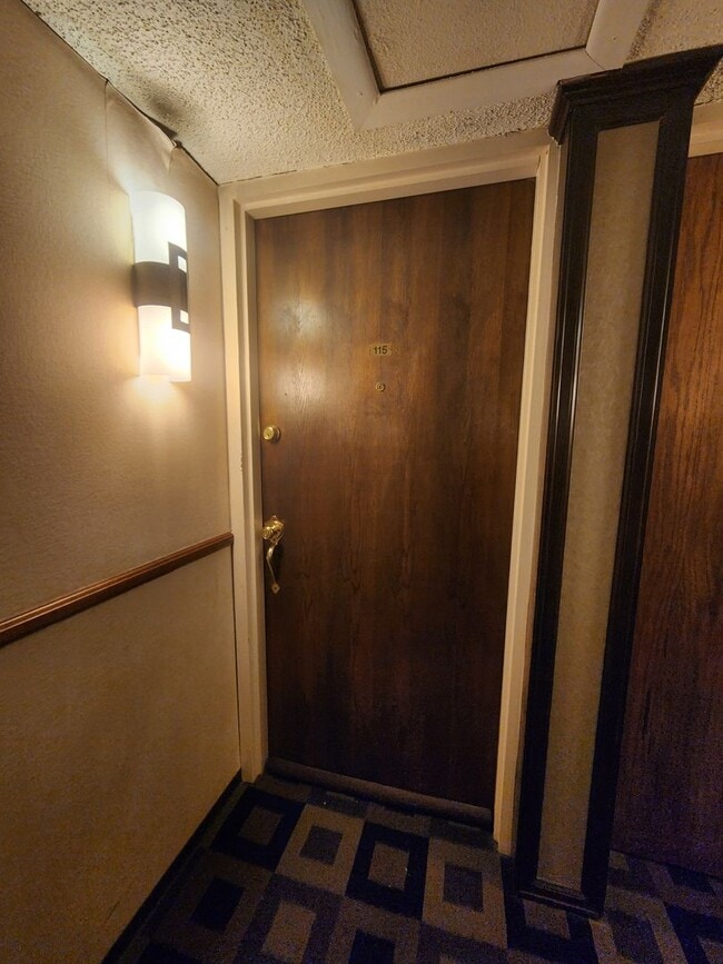 Photo - Gorgeous 1 Bed 1 Bath Condo In Fantastic L...