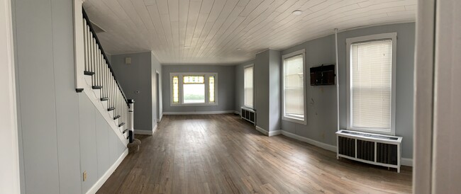 Photo - 155 Main St Apartments Unit 155