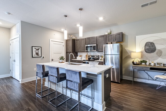 The Thomas - Kitchen
