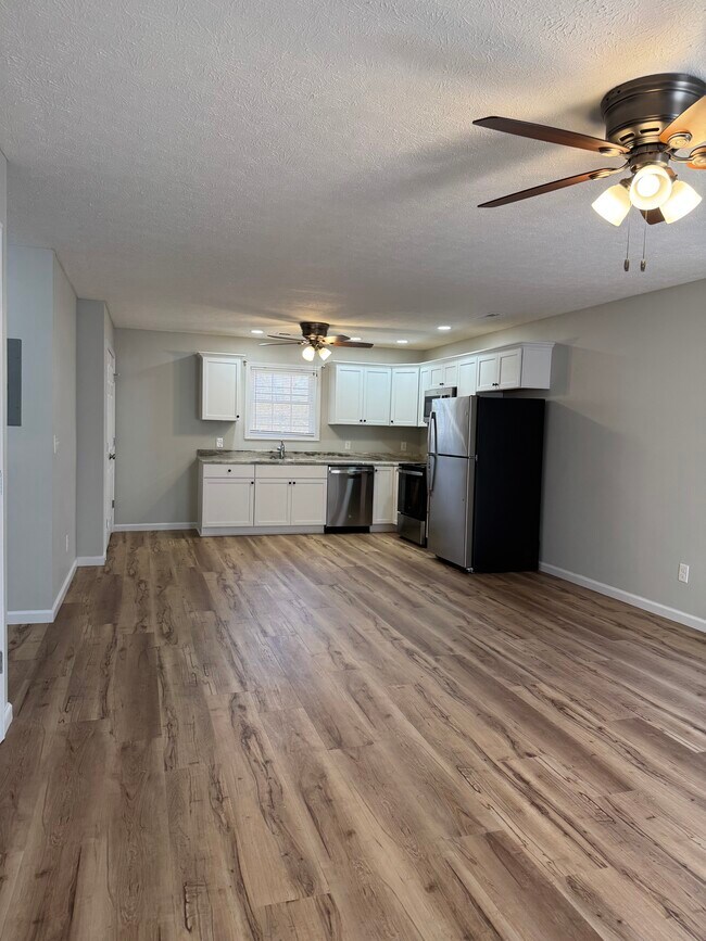 Photo - 143 School Side Dr Unit 143B Schoolside Drive