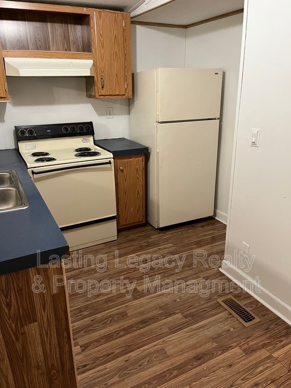 Photo - 1023 Rottie Dobie Ln