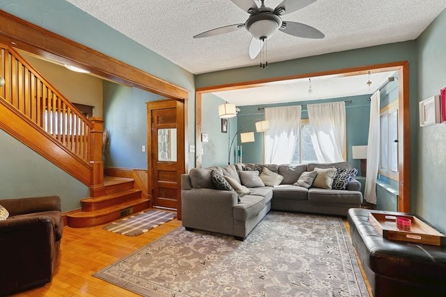 Photo - 1771 Eustis St