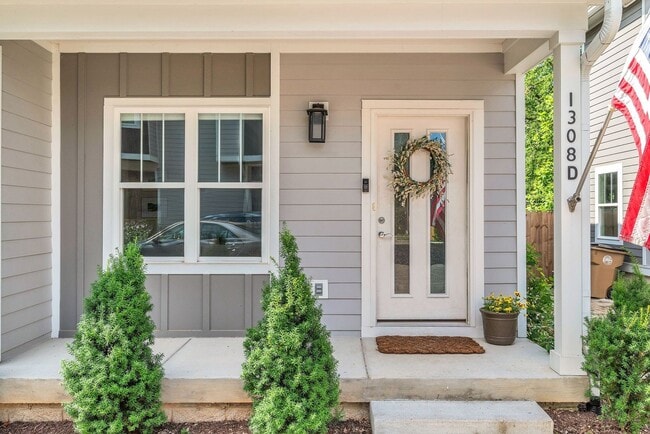 Photo - 1308 Litton Ave