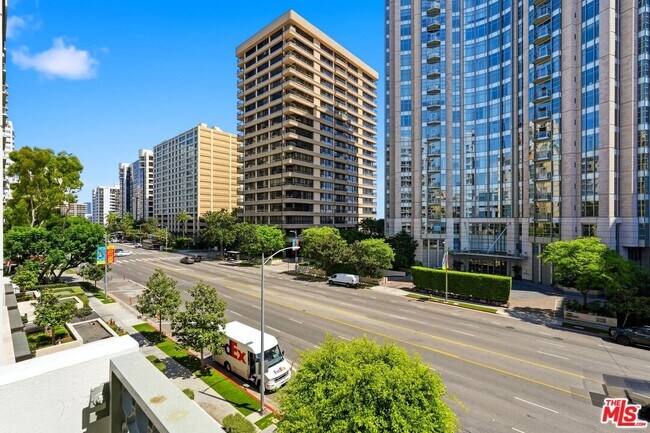 Photo - 10787 Wilshire Blvd Unit 402