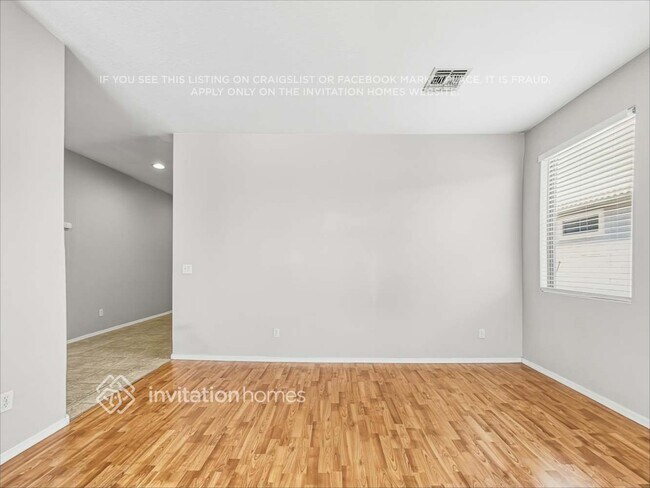 Photo - 3213 S 103rd Dr