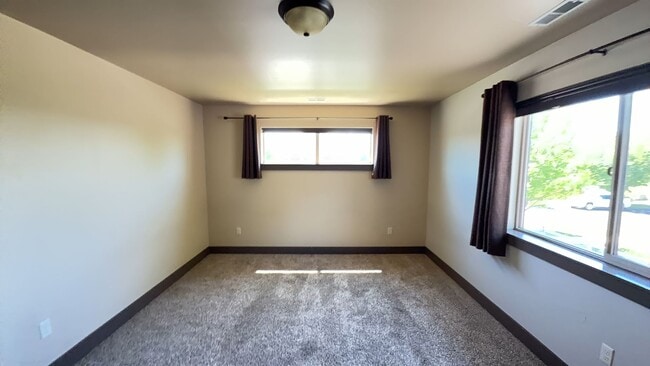 Photo - 1903 Buckrake Ave