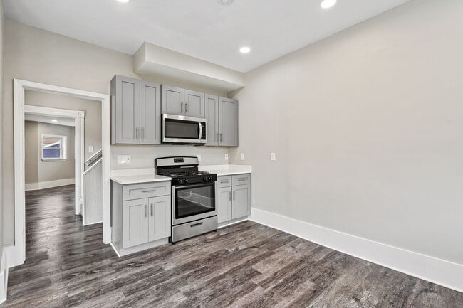 Photo - 223 13th St Unit 2