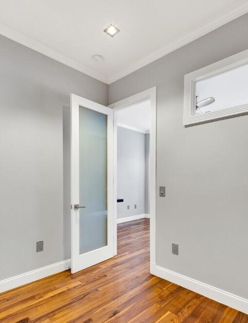 Photo - 329 E 58th St Unit A