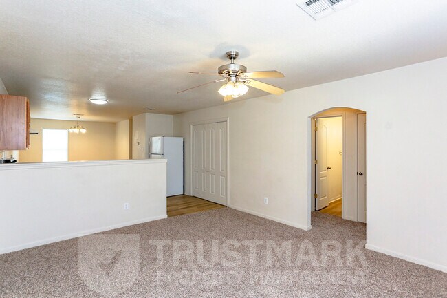 Photo - 411 Brittney Way