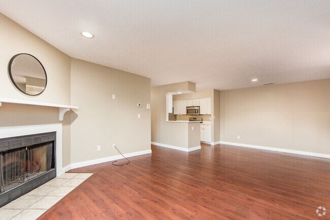 Building Photo - 2257 Hedgerow Road Unit D Rental