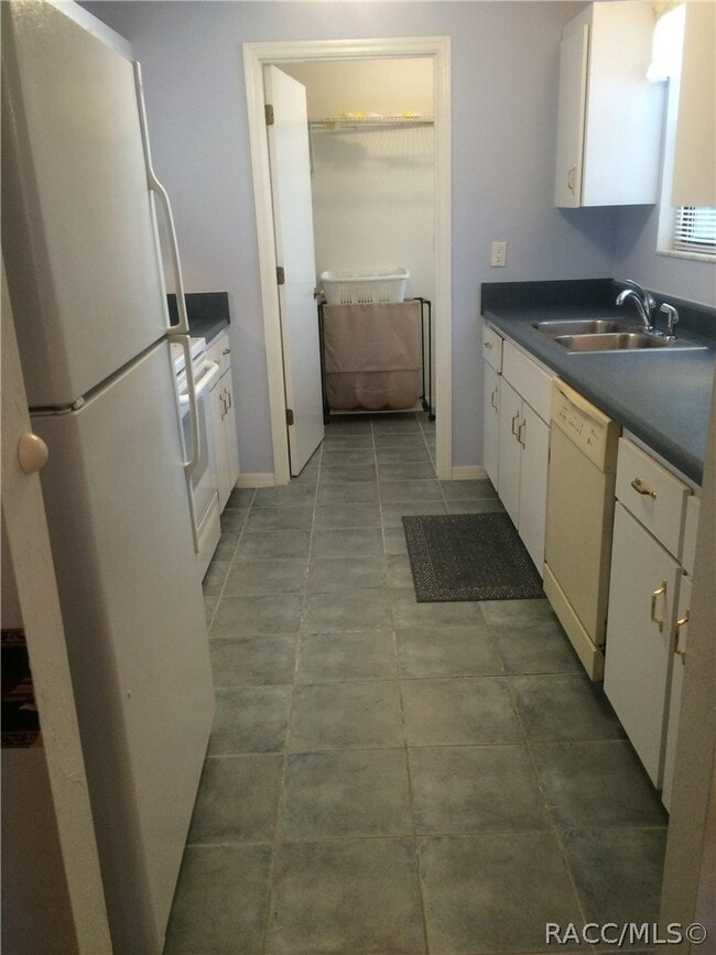 Photo - 791 E Hartford St