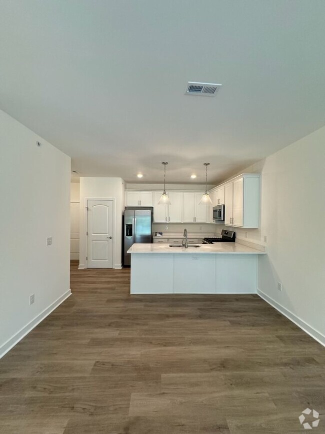 Building Photo - NEW CONSTRUCTION - 2 bed 2 bath YEAR ROUND... Rental