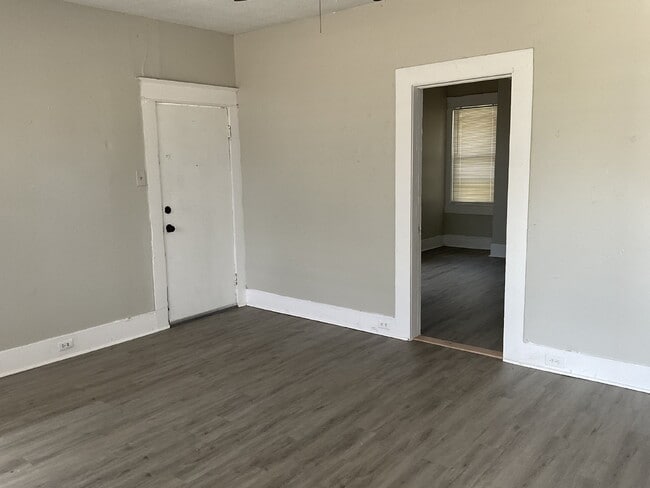 Photo - Application Special - South Side One Bedro... Unit 1