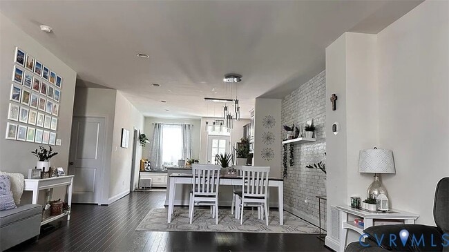 Photo - 10518 Seneca Falls Pl