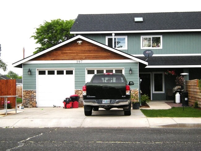 Townhome - Townhome