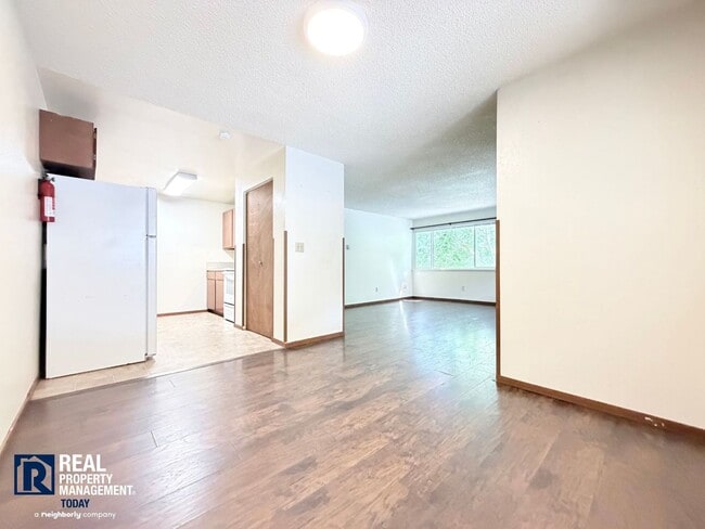 Photo - 6115 Glen Mary Ln SE Unit D