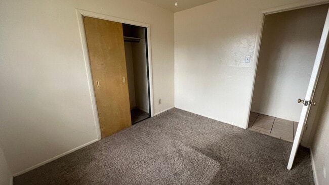 Photo - 3 Bedroom home with 1 Bathroom and Large Back yard