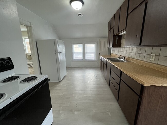 Photo - 722 S 22nd St