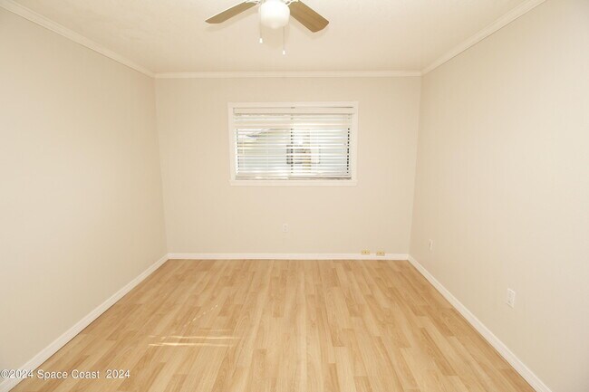 Photo - 2168 Tarrytown Ln NE