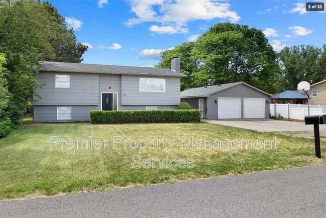 Photo - 140 Peters St